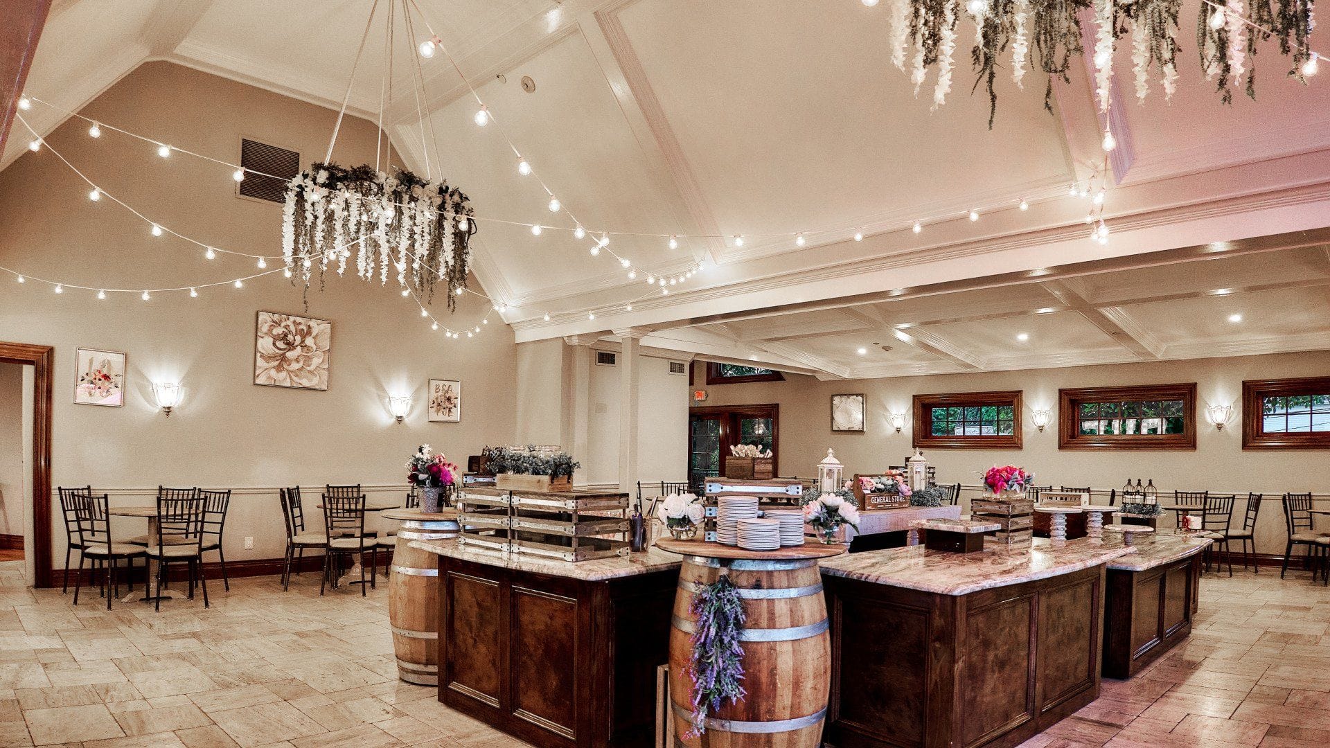 Indoor Cocktail Hour at Riviera Waterfront Mansion Long Island wedding venue in Massapequa, NY — 7