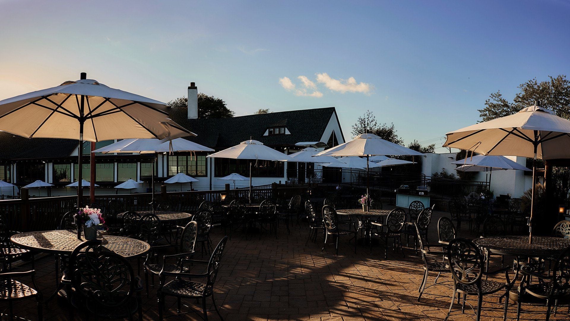 Waterfront cocktail area — 6